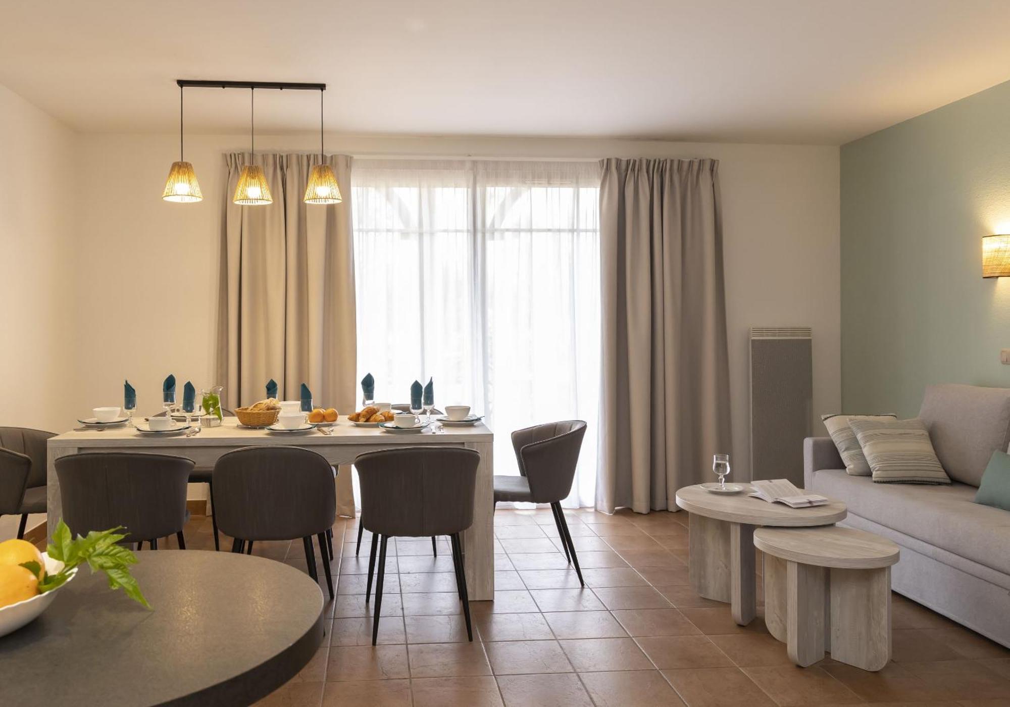 Résidence Prestige Odalys Les Greens Du Bassin Village de vacances Gujan-Mestras
